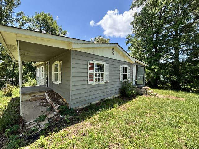 215 McClellan Ave, Cookeville, TN 38501