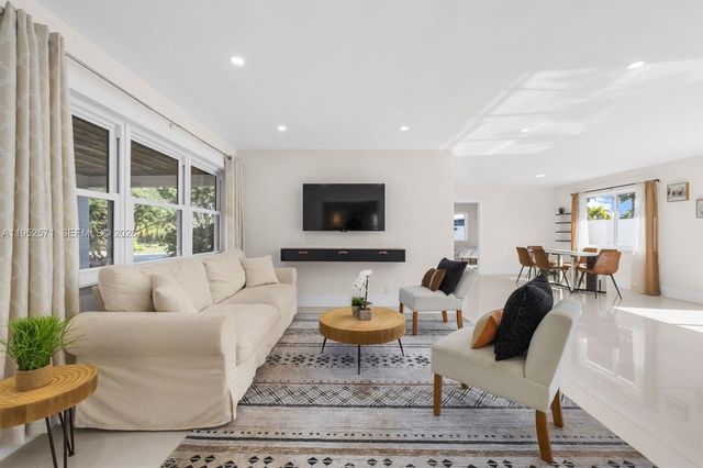 416 NE 29th Street, Wilton Manors, FL 33334