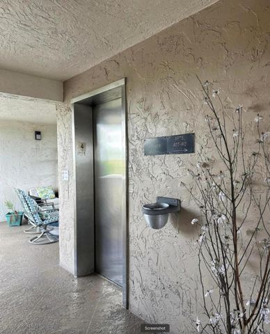 2601 NE 3rd Court 410, Boynton Beach, FL 33435