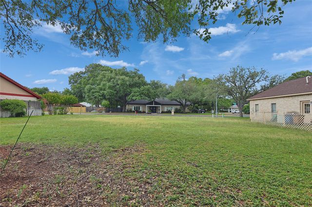 10305 La Costa DR, Austin, TX 78747