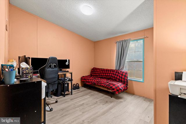 14 JUNCTION RD, Millersburg, PA 17061