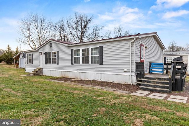 14 JUNCTION RD, Millersburg, PA 17061