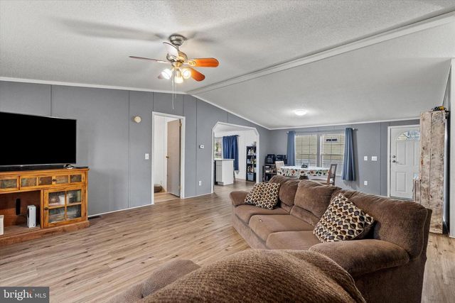 14 JUNCTION RD, Millersburg, PA 17061