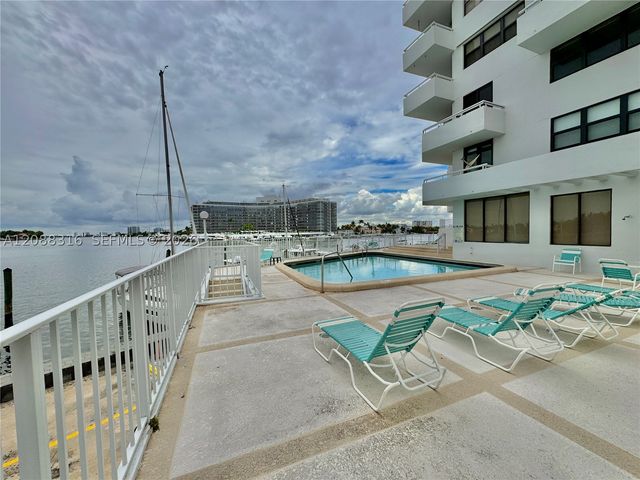 6830 Indian Creek Dr 7E, Miami Beach, FL 33141