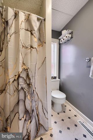630 N MARKET ST, Lancaster, PA 17603