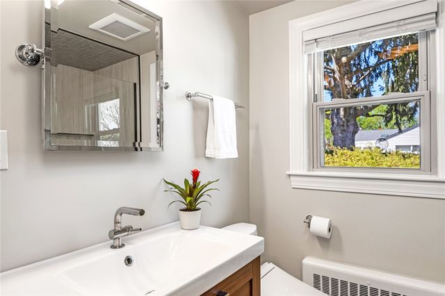 124 Paine Avenue, Cranston, RI 02910
