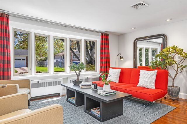 124 Paine Avenue, Cranston, RI 02910