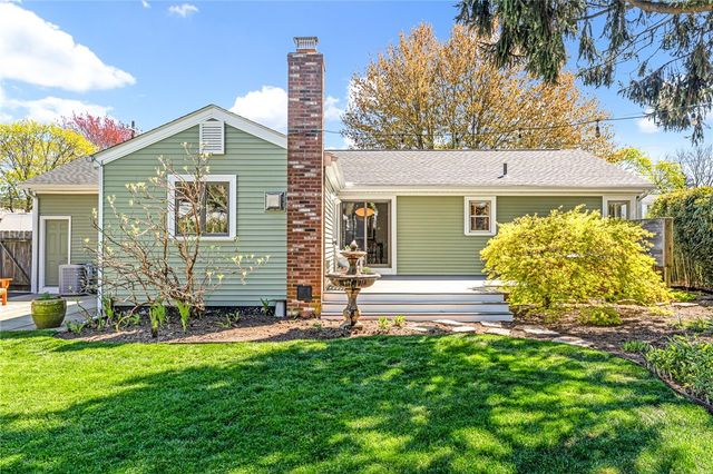 124 Paine Avenue, Cranston, RI 02910