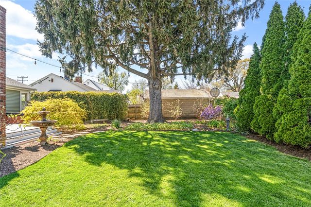 124 Paine Avenue, Cranston, RI 02910