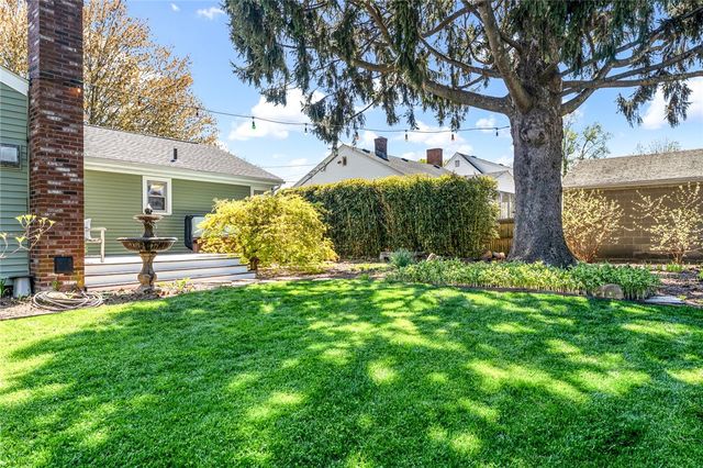 124 Paine Avenue, Cranston, RI 02910
