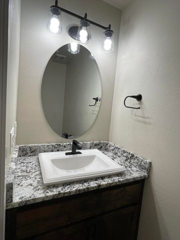 7857 28th Street, White City, OR 97503