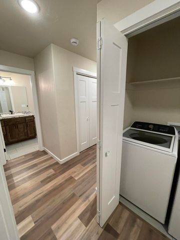 7857 28th Street, White City, OR 97503