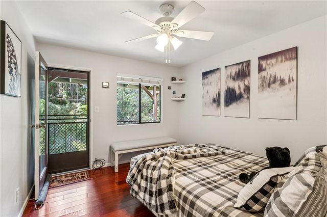 25089 Moon, Crestline, CA 92325