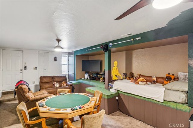 25089 Moon, Crestline, CA 92325