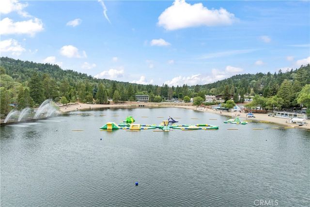 25089 Moon, Crestline, CA 92325