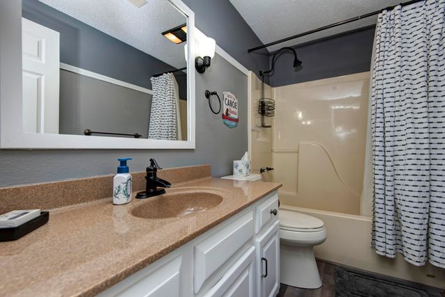 45 Leaning Tree Circle 2, Branson, MO 65616