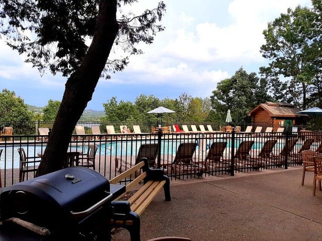 45 Leaning Tree Circle 2, Branson, MO 65616