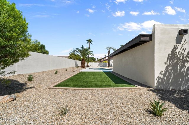5024 E LE MARCHE Avenue, Scottsdale, AZ 85254