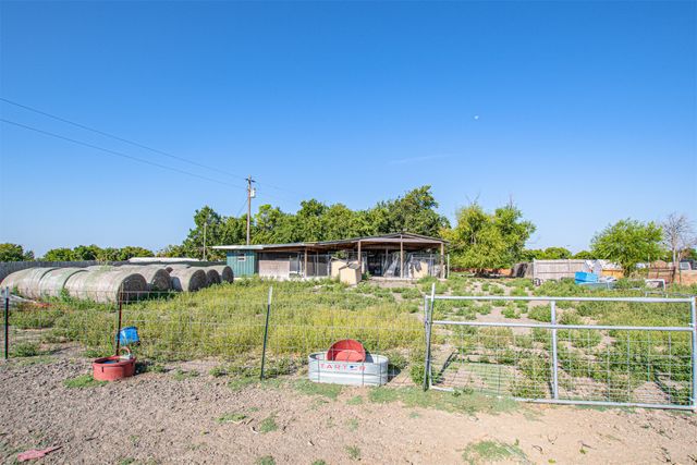 5271 N US Highway 69, Celeste, TX 75423