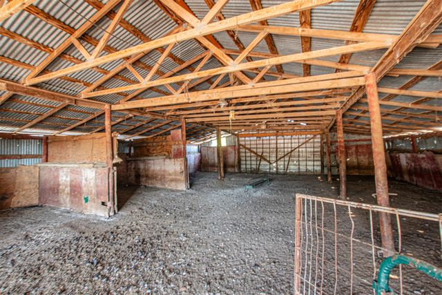 5271 N US Highway 69, Celeste, TX 75423