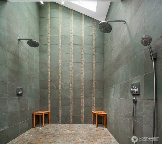 8425 SW 216th Street, Vashon, WA 98070
