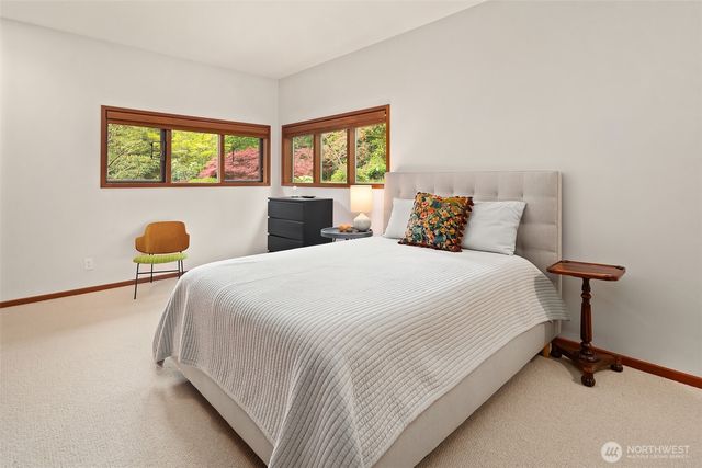 8425 SW 216th Street, Vashon, WA 98070