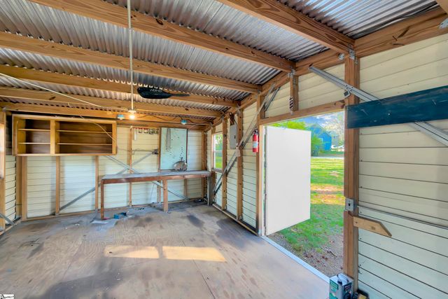 4931 Crosscreek Lane, Greenville, SC 29615