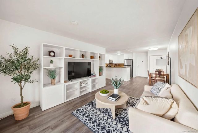 6191 Rancho Mission Road 103, San Diego, CA 92108