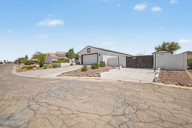 16013 S CORAL Road, Arizona City, AZ 85123
