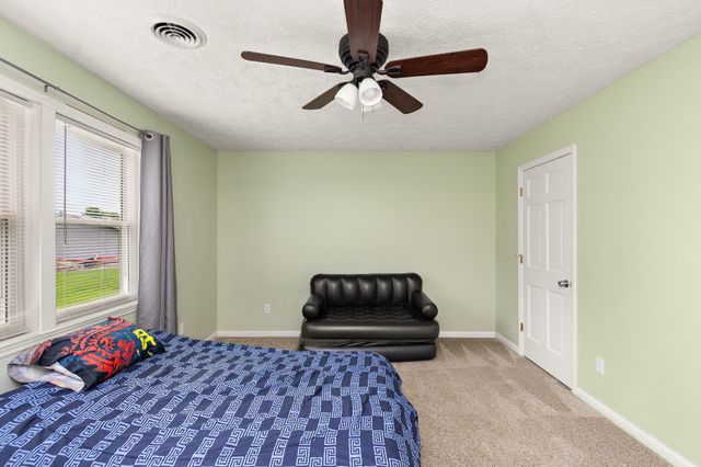 124 Amy Rd, Hillsboro, TN 37342