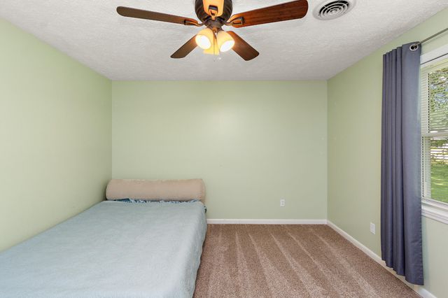 124 Amy Rd, Hillsboro, TN 37342