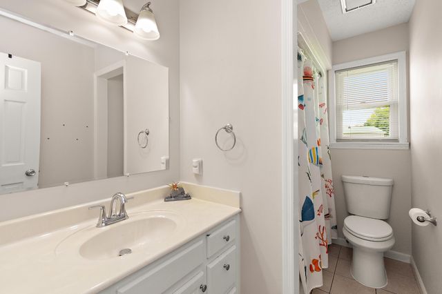 124 Amy Rd, Hillsboro, TN 37342
