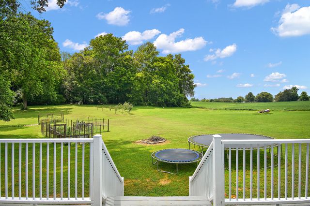 124 Amy Rd, Hillsboro, TN 37342