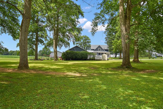124 Amy Rd, Hillsboro, TN 37342