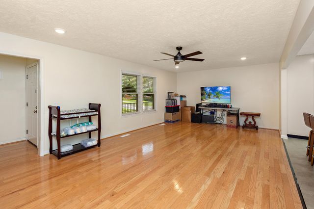 124 Amy Rd, Hillsboro, TN 37342