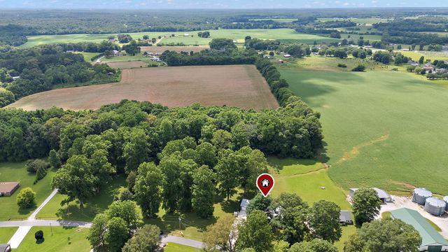 124 Amy Rd, Hillsboro, TN 37342