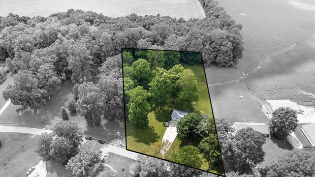 124 Amy Rd, Hillsboro, TN 37342