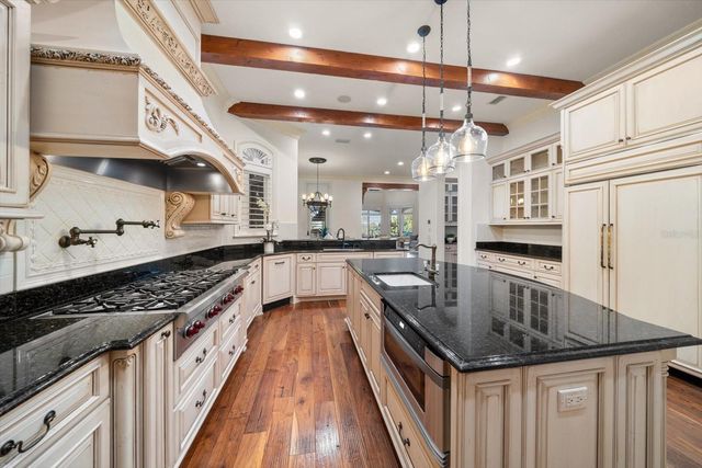 118 HARBOR VIEW LANE, Belleair Bluffs, FL 33770