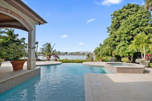 118 HARBOR VIEW LANE, Belleair Bluffs, FL 33770