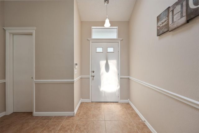 3311 Golden Trails Drive 505, Houston, TX 77345