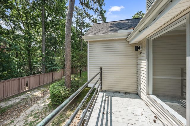 3311 Golden Trails Drive 505, Houston, TX 77345
