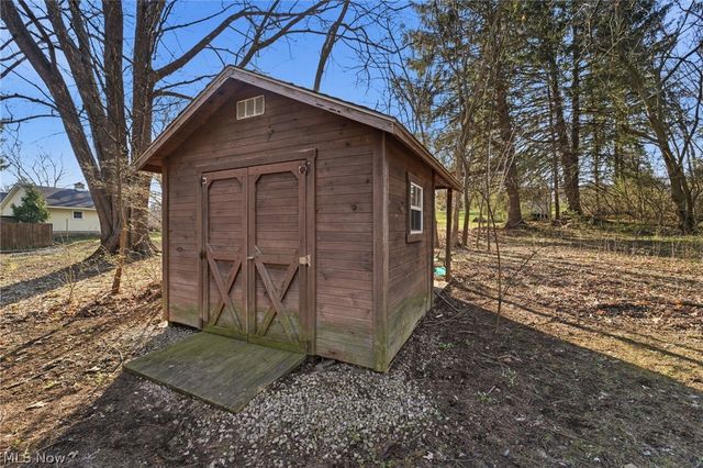 1016 Riverside Drive, Painesville, OH 44077