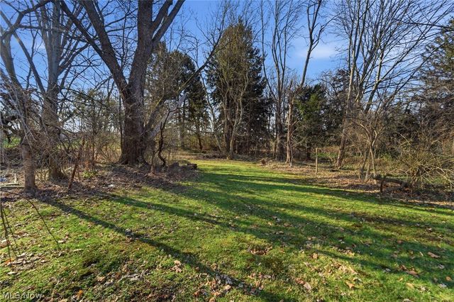 1016 Riverside Drive, Painesville, OH 44077