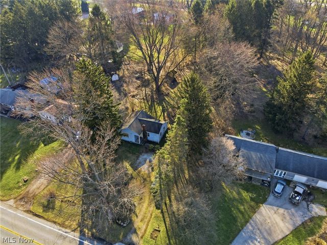 1016 Riverside Drive, Painesville, OH 44077