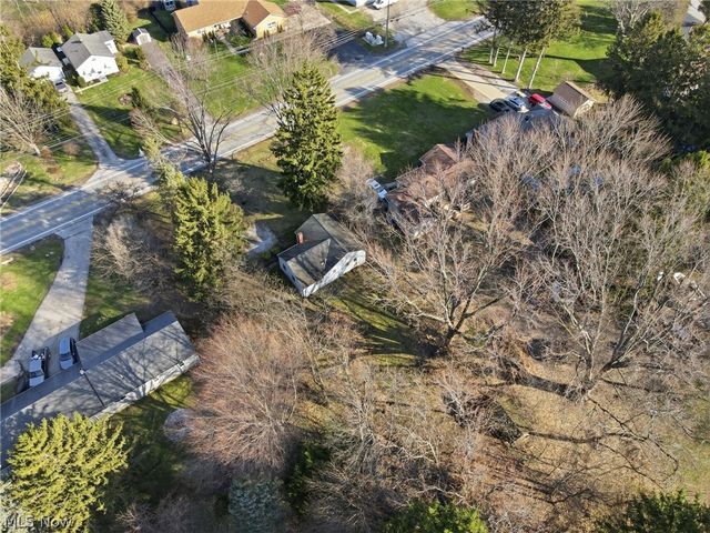 1016 Riverside Drive, Painesville, OH 44077