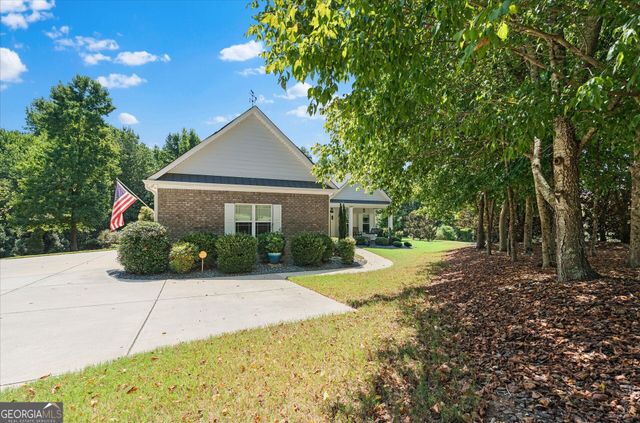 212 Overlook Way, Carrollton, GA 30117