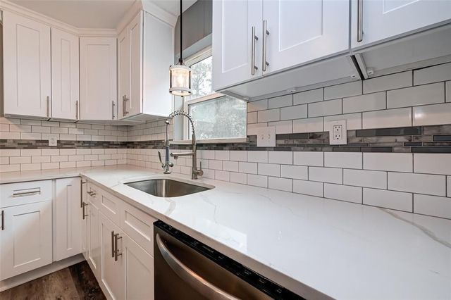 3918 Stillview Drive, Houston, TX 77068