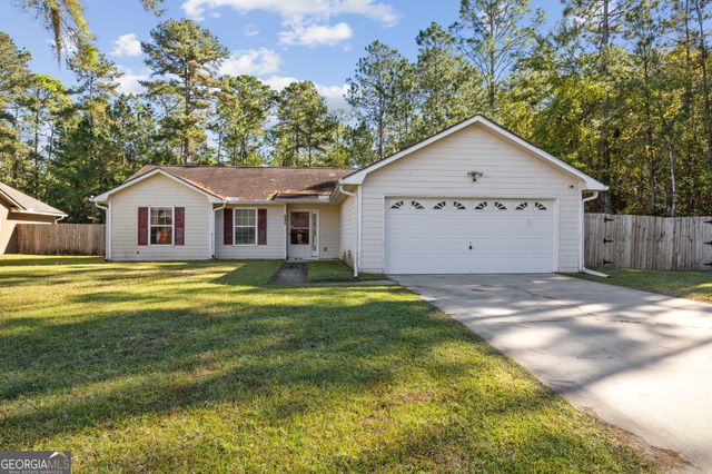 154 Huntington Drive, Kingsland, GA 31548