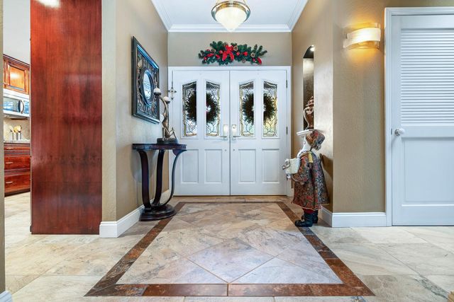 5627 N Kavanagh Avenue, Fresno, CA 93711