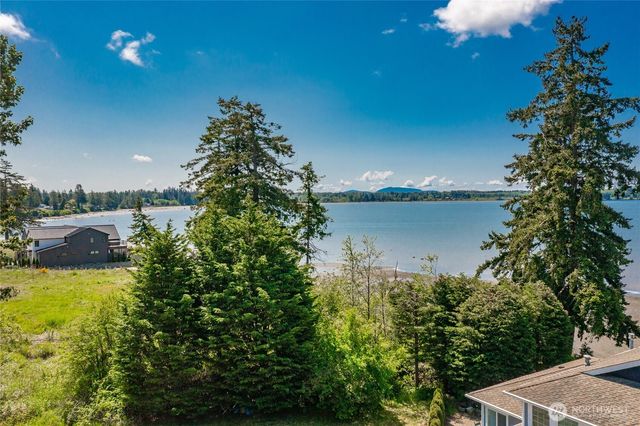 16 Seaside Drive, Blaine, WA 98230